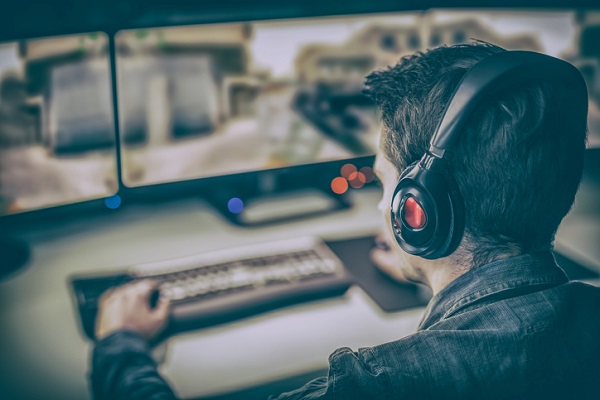 kid playing game image